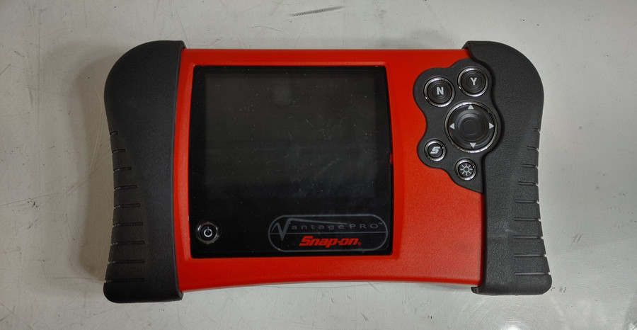 Snap-On EETM303 Vantage Pro Diagnostic Scanner For Parts