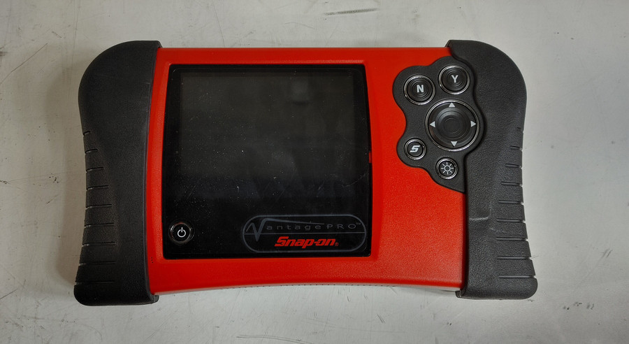 Snap-On EETM303 Vantage Pro Diagnostic Scanner For Parts