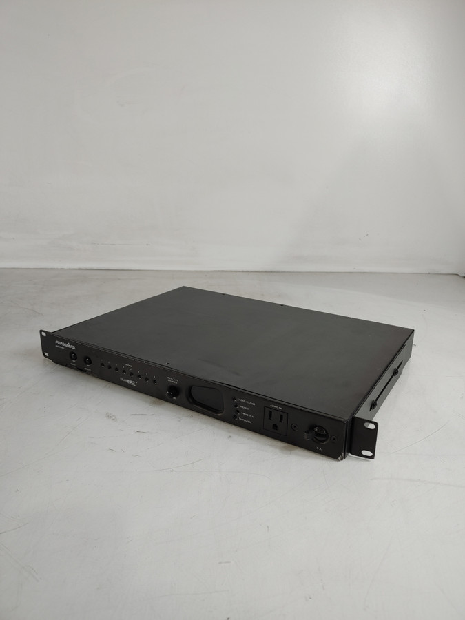 Panamax M4315-PRO 15A Power Conditioner For Parts
