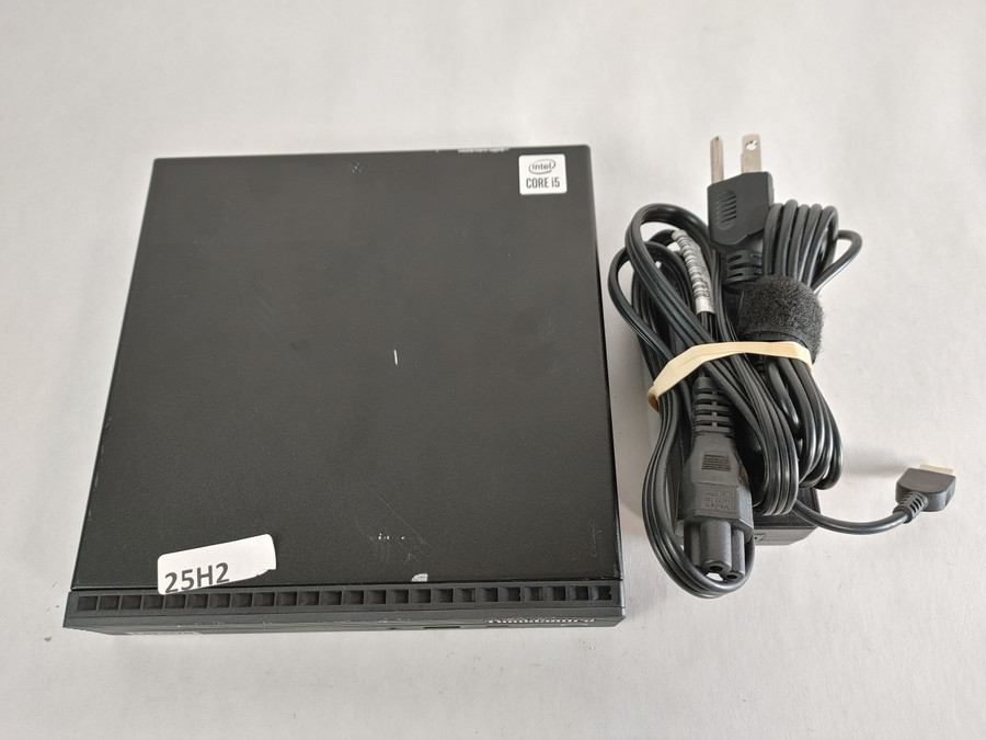 Lenovo ThinkCentre M70q Gen 1 Core i5-10400T 2.00 GHz 16 GB DDR4 512 GB NVMe Windows 11 Pro Desktop WINACTB7 B7