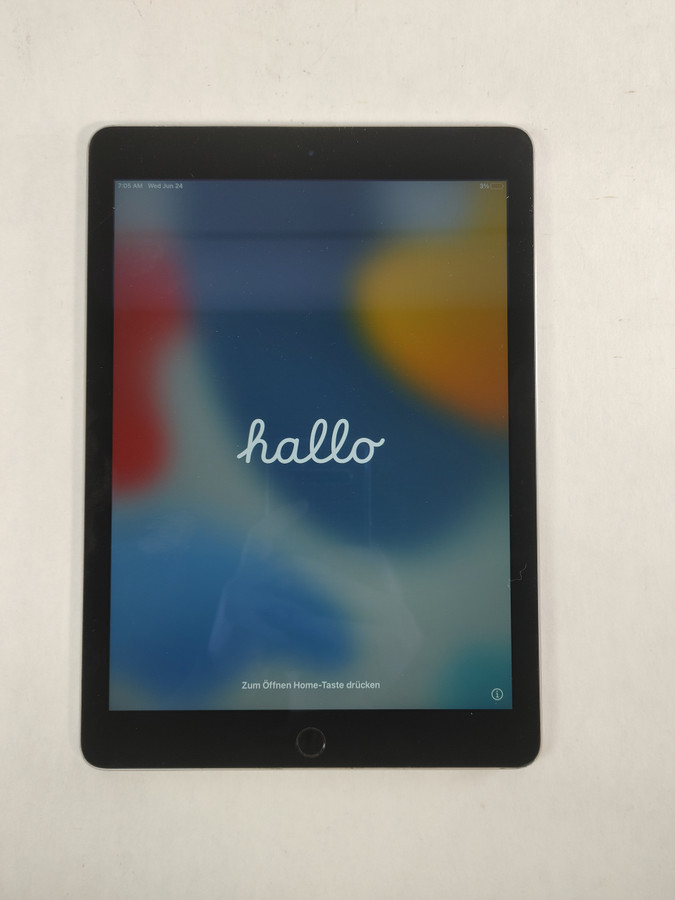 Apple iPad Air 2nd Gen A1566 16 GB iOS 15.8.8 (WiFi Only)
