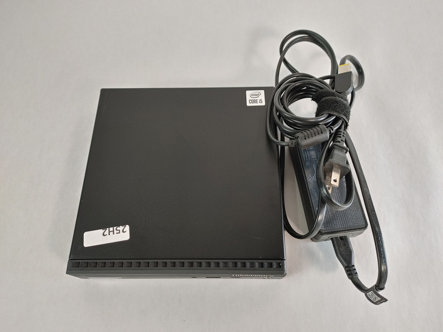 Lenovo ThinkCentre M70q Gen 1 Core i5-10400T 2.00 GHz 16 GB DDR4 256 GB NVMe Windows 11 Pro Desktop WINACTD1 D1