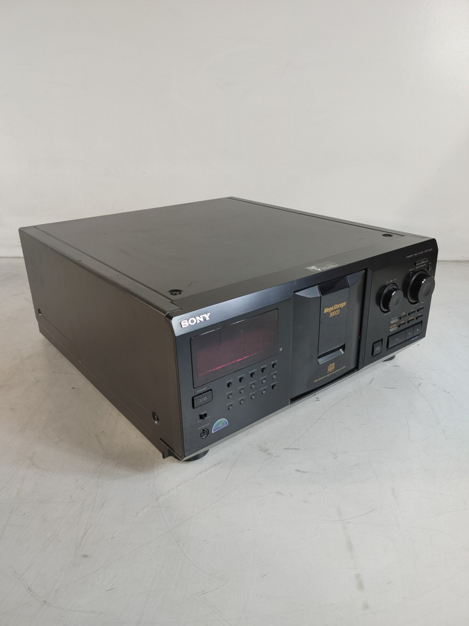Sony CDP-CX355 MegaStorage 300 Disc CD Changer For Parts