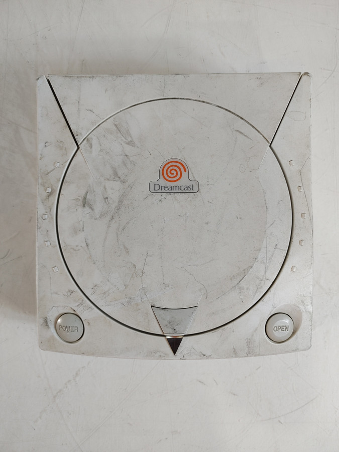 Sega HKT-3020 Dreamcast Console with Test Drive Game Disc For Parts