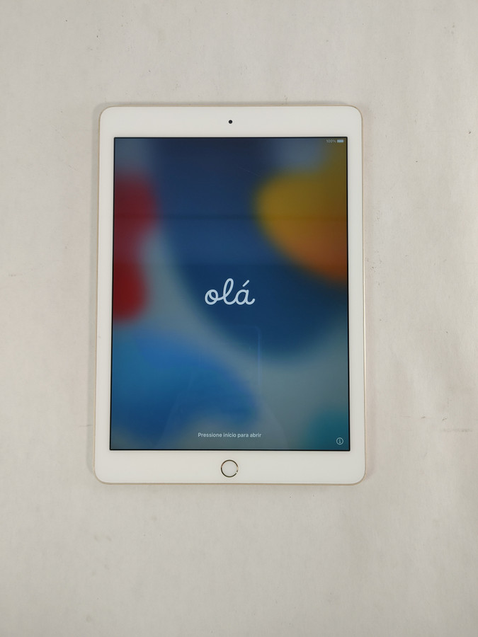 Apple iPad Air 2nd Gen A1566 64 GB iOS 15.8.8 (WiFi Only)
