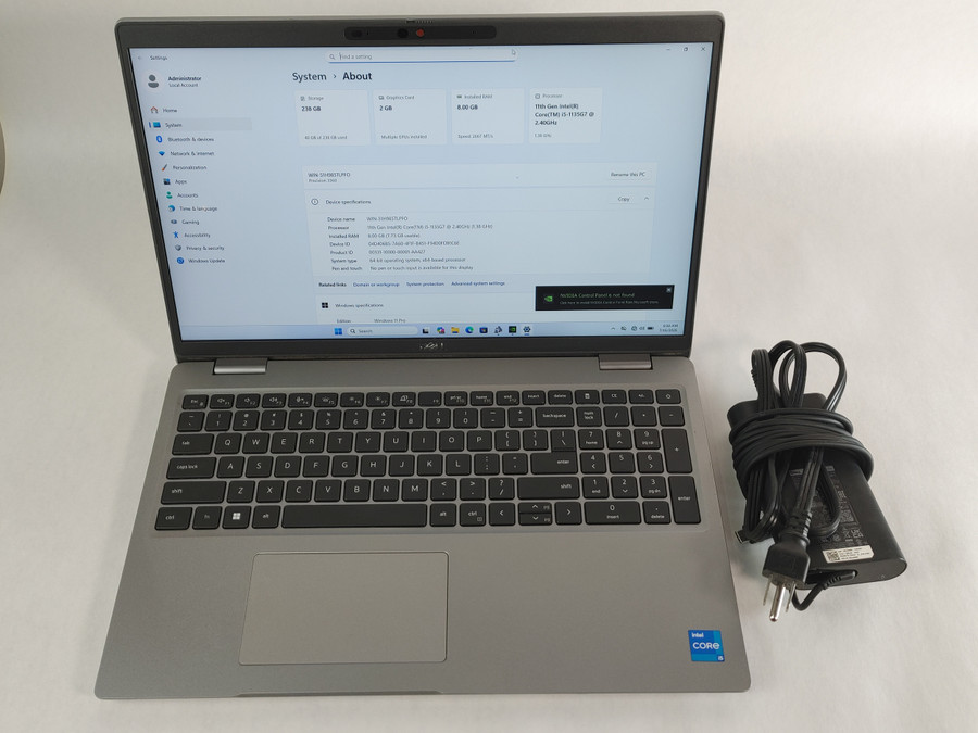 Dell Precision 3560 Core i5-1135G7 2.40 GHz 8 GB DDR4 256 GB M.2 Windows 11 Pro Laptop WINACTB3 B3