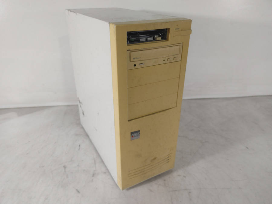 Vintage Tyan S1562 Intel Pentium 100 MHz 16 MB SIMM Desktop For Parts