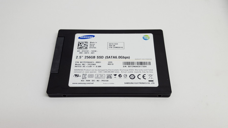 Lot of 2 Samsung 830 Series MZ-7PC256D 256 GB SATA III 2.5 in Solid State Drive