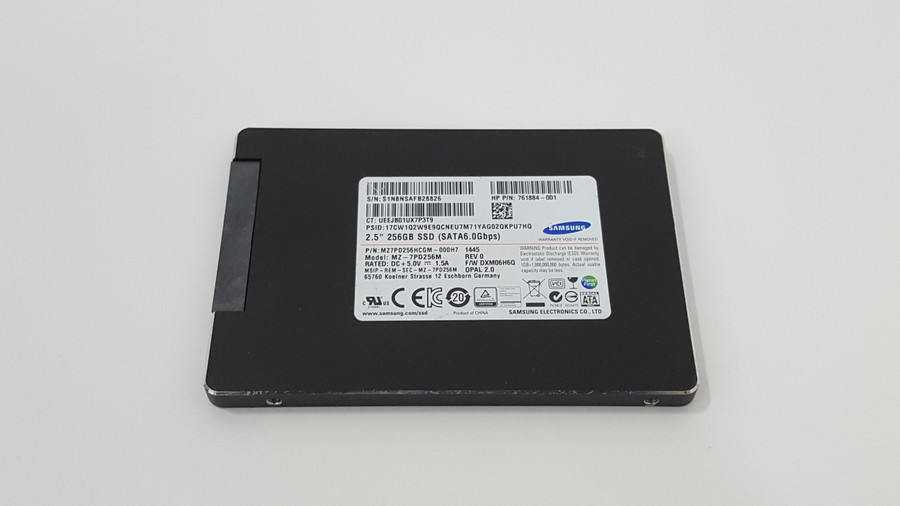 Samsung  840 Pro MZ-7PD256M 256 GB SATA III 2.5 in Solid State Drive