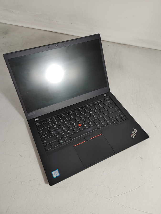 Lenovo ThinkPad T490 Core i5-8365U 1.60 GHz 16 GB DDR4 No HDD