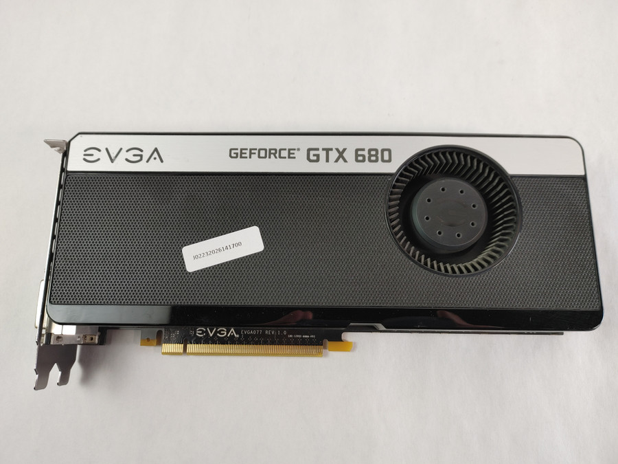EVGA NVIDIA GeForce GTX 680 SC Signature 2 GB GDDR5 PCI Express 3.0 x16 Video