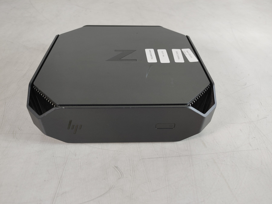 HP Z2 Mini G3 Workstation Xeon E3-1225 v5 3.30 GHz 16 GB DDR4 No HDD
