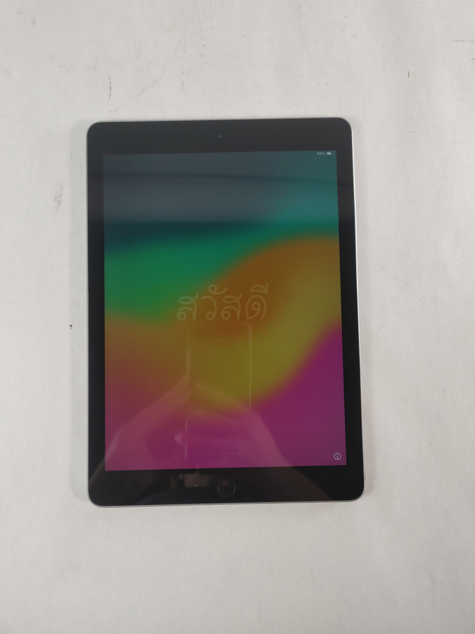 Apple iPad 6th Gen A1893 128 GB iOS 17.7.11 Wi-Fi For Parts
