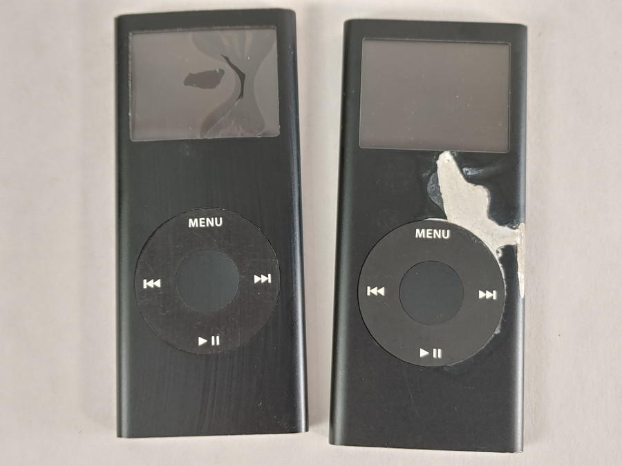 Apple A1199 Lot of 2 iPod Nano (2nd Generation) 8 GB Black For Parts