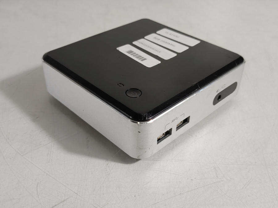 Intel NUC D54250WYK Core i5-4250U 1.30 GHz 8 GB DDR3L No HDD