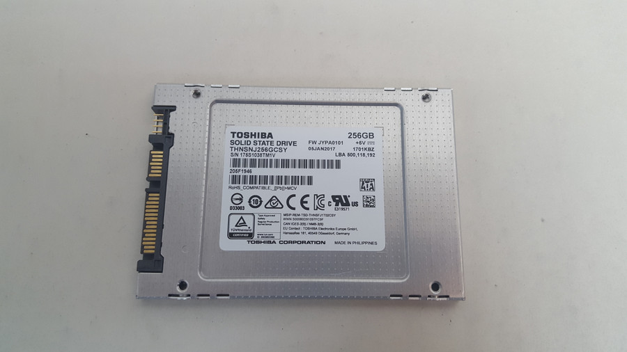 Toshiba HG6 THNSNJ256GCSY 256 GB SATA III 2.5 in Solid State Drive