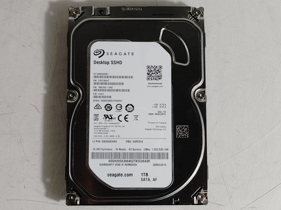 Seagate ST1000DX001 1 TB 3.5" SATA III Desktop Hybrid SSHD Drive