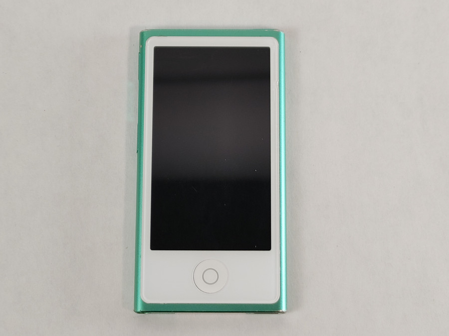 Apple A1446 iPod Nano (7th Generation) 16 GB Green For Parts
