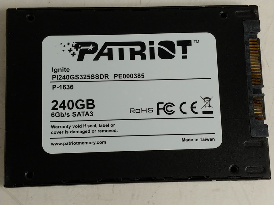 Patriot Ignite PI240GS325SSDR 240 GB SATA III 2.5 in Solid State Drive