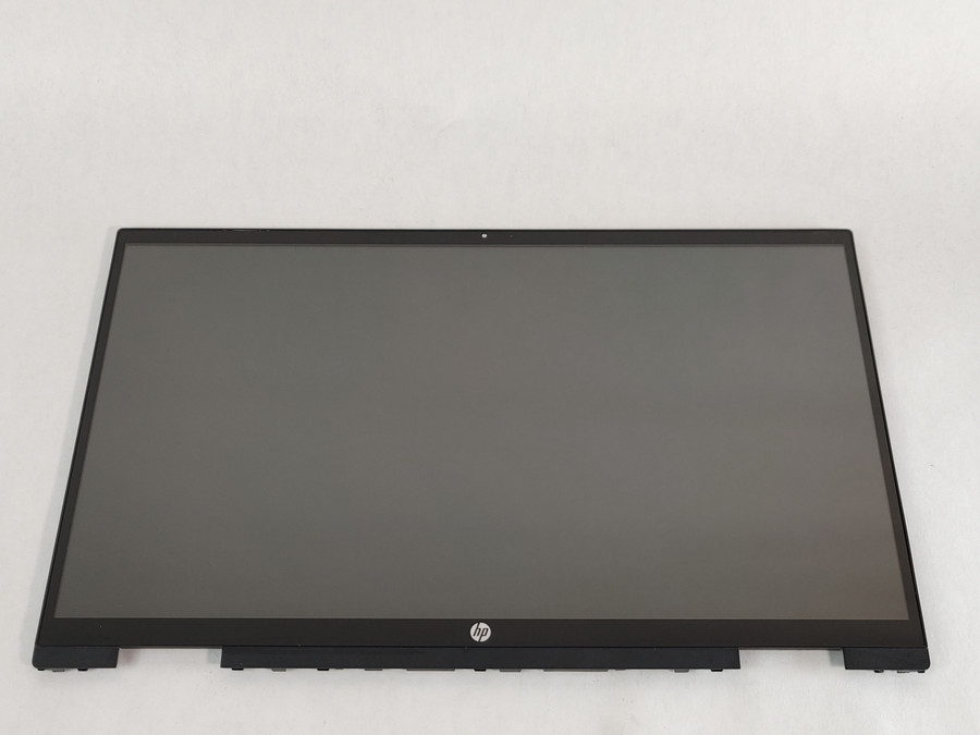 HP Pavilion x360 15-er Series 15.6 in 30-Pin Glossy LCD Touchscreen Assembly M45119-001