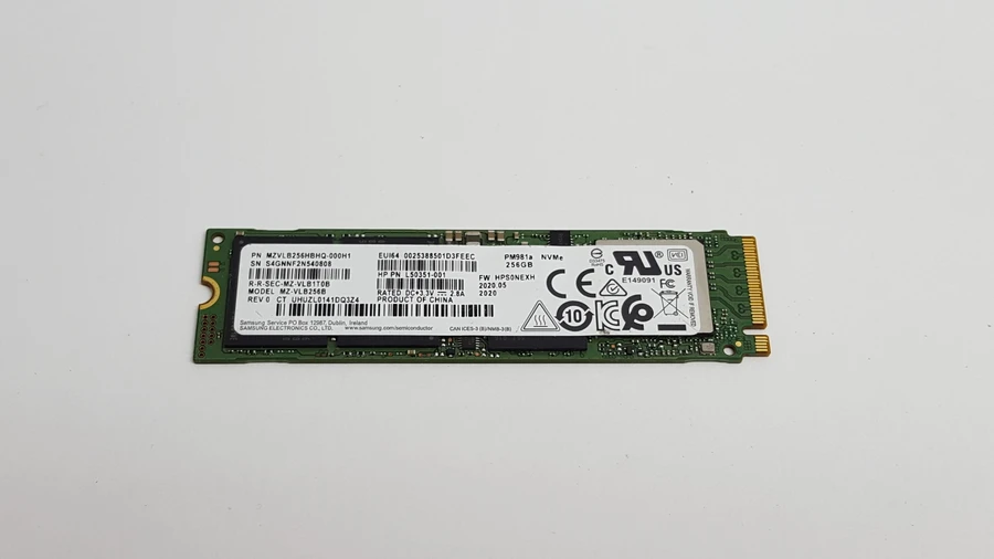 Lot of 10 Samsung MZ-VLB256B PM981a 256 GB NVMe M.2 80mm Solid State Drive