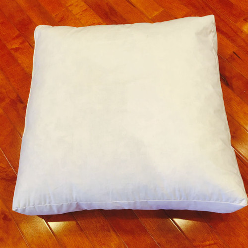 18" x 18" x 3" Polyester Non-Woven Indoor/Outdoor Box Pillow Form