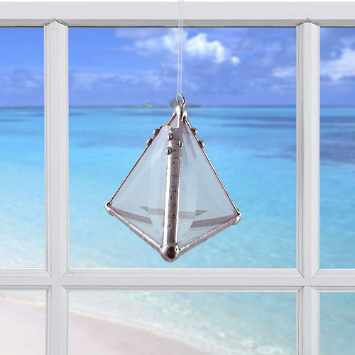 Pyramid Sunshine Water Prism