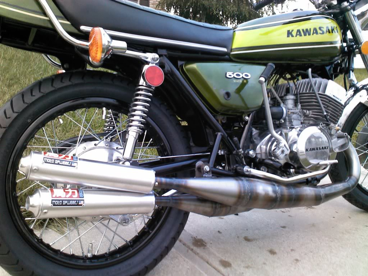 Kawasaki H1 triple cylinder 500 expansion chambers with mufflers