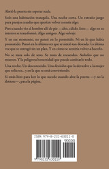 Un Extraño En La Puerta