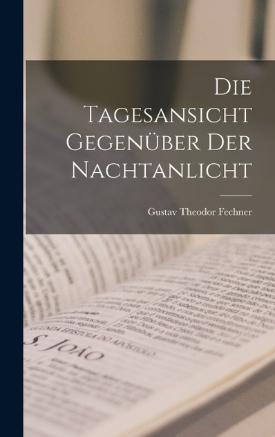 Die Tagesansicht Gegenüber Der Nachtanlicht Die Tagesansicht Gegenüber Der Nachtanlicht