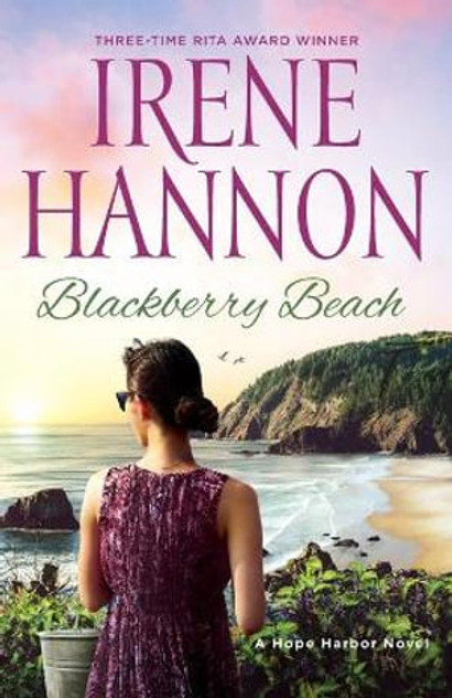 Blackberry Beach - A Hope Harbor Novel