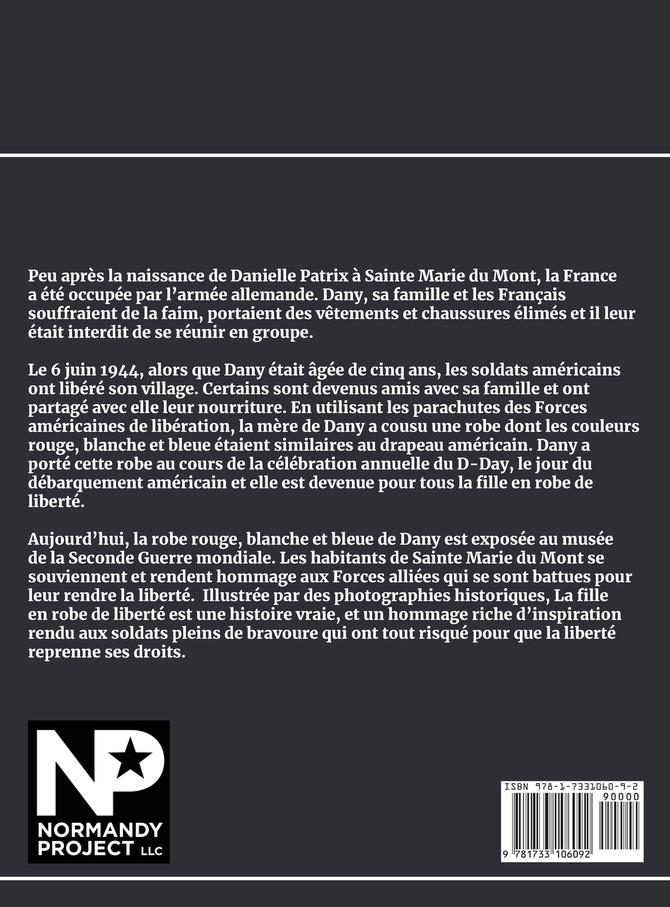 La fille en robe de liberté