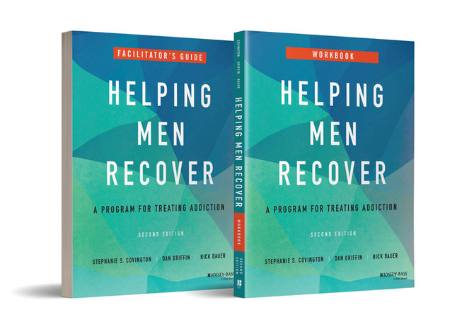 Helping Men Recover : A Program for Treating Addiction by Stephanie S. Covington (Loose-leaf)