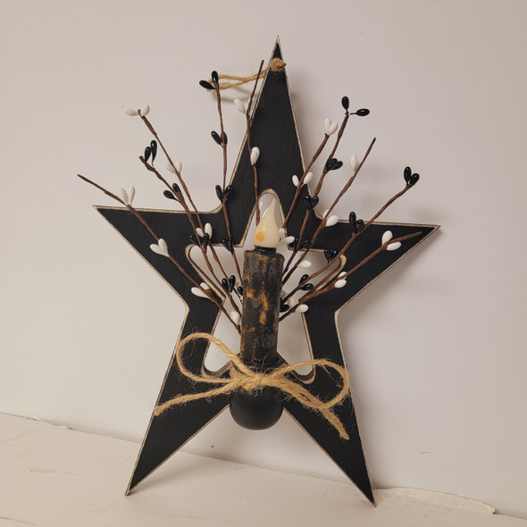 Wood Star Candle Berries Blk C