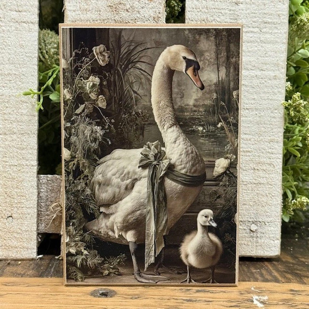 Heirloom Swan Family Block
