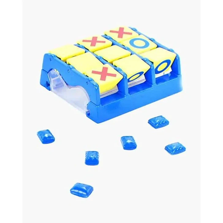 Toss Across The Original Tic Tac Toe Game Micro Main Picture Left Side