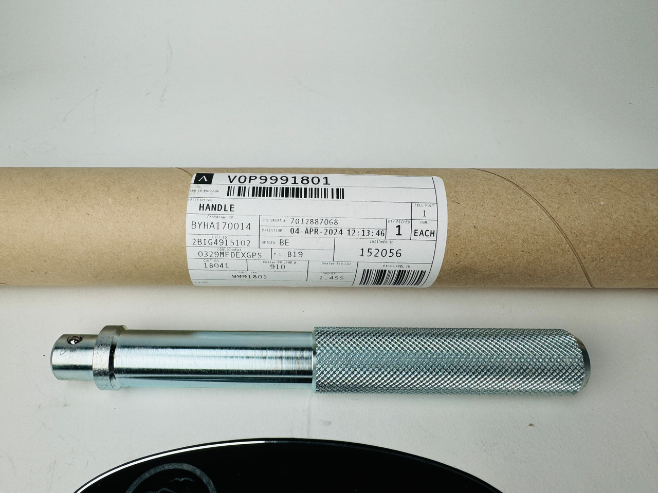 $27.99* GENUINE VOLVO no tax* HANDLE 9991801 *In Stock & Ready To