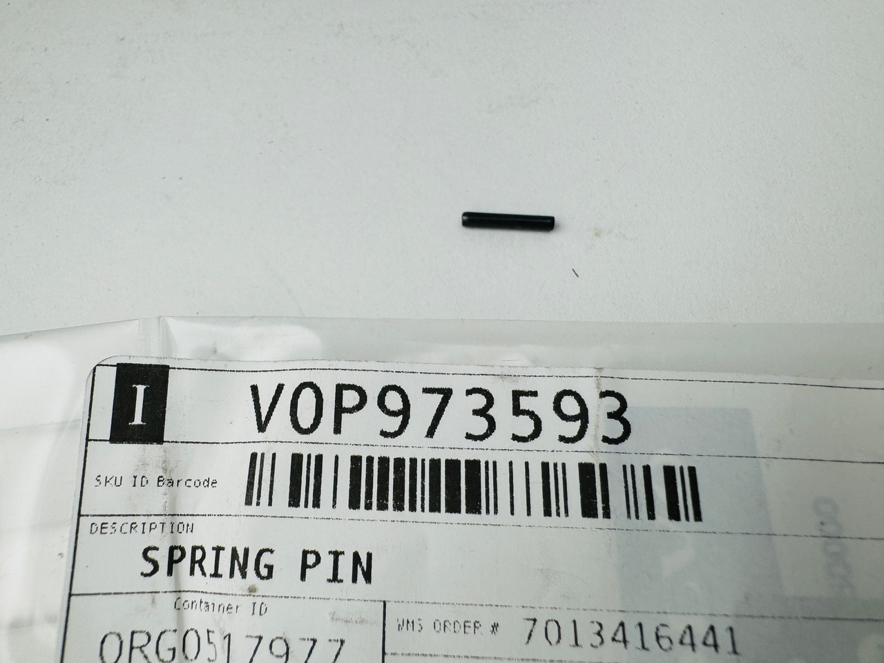 $4.99* GENUINE VOLVO SPRING PIN 973593 *In Stock & Ready To Ship!