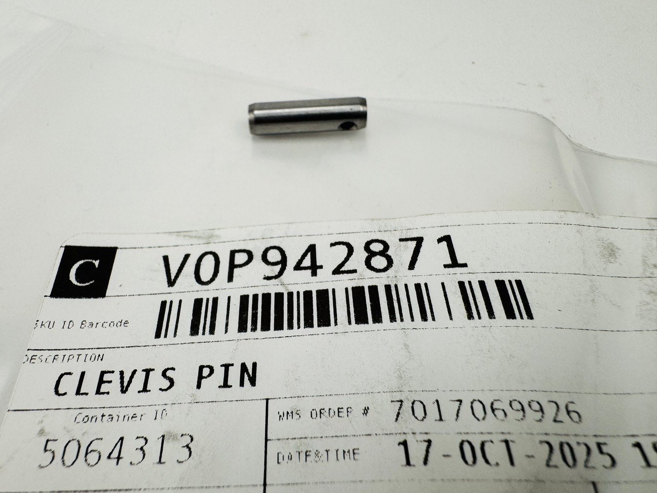 $19.99* GENUINE VOLVO no tax* CLEVIS PIN 942871 *In Stock & Ready To Ship!