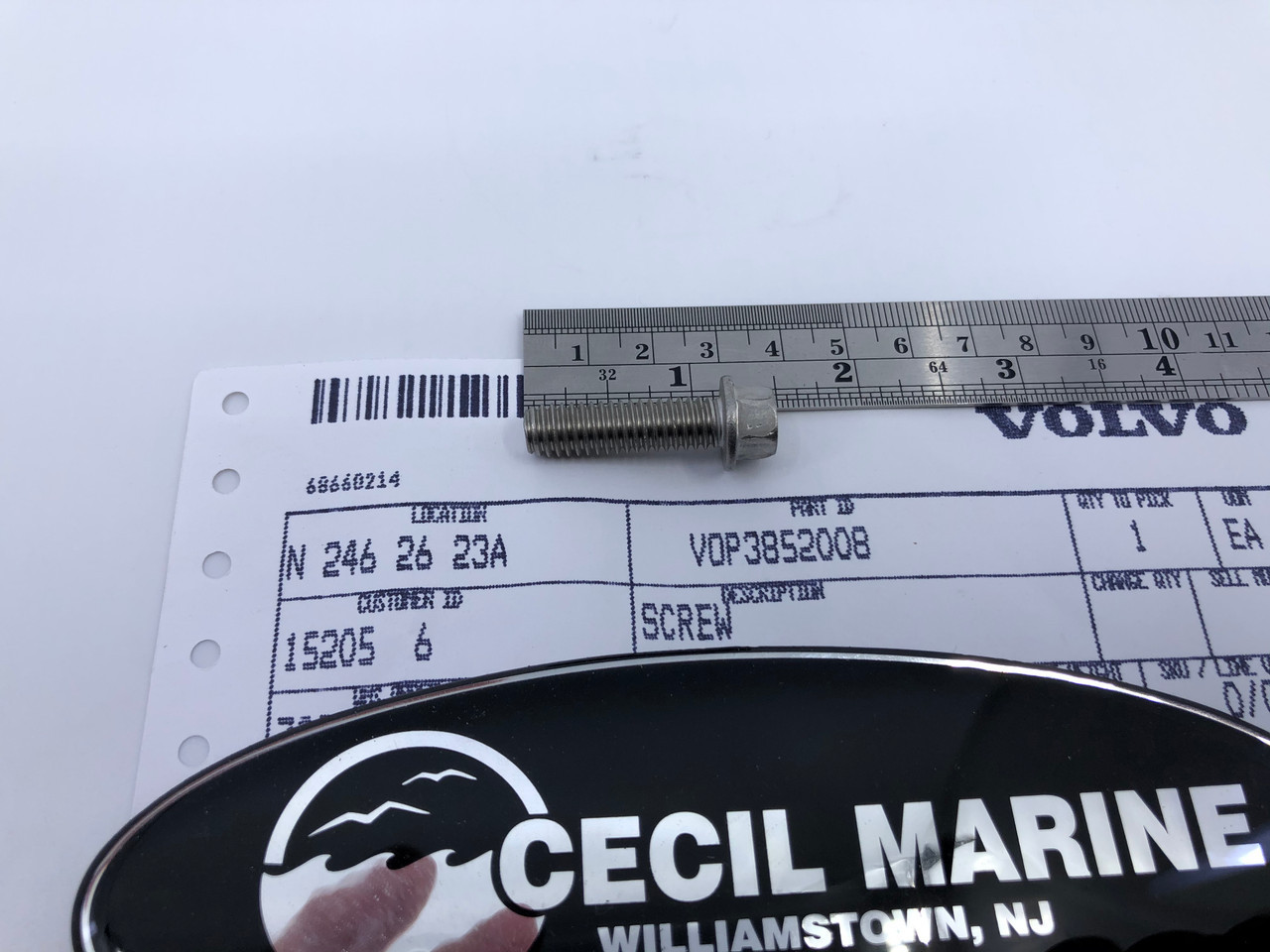 $19.99* GENUINE VOLVO no tax* SCREW 3852008 *In Stock & Ready To