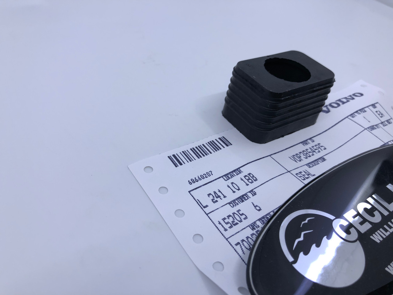 $9.99* GENUINE VOLVO SEAL 3854595 *In Stock & Ready To Ship!