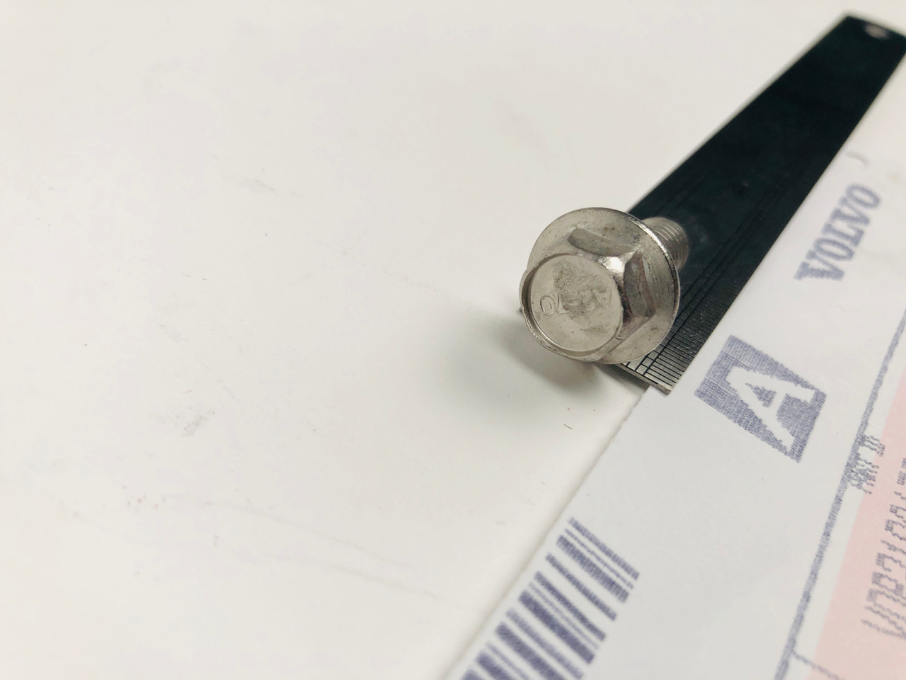 $4.99* GENUINE VOLVO no tax* FLANGE SCREW 21906721*In Stock