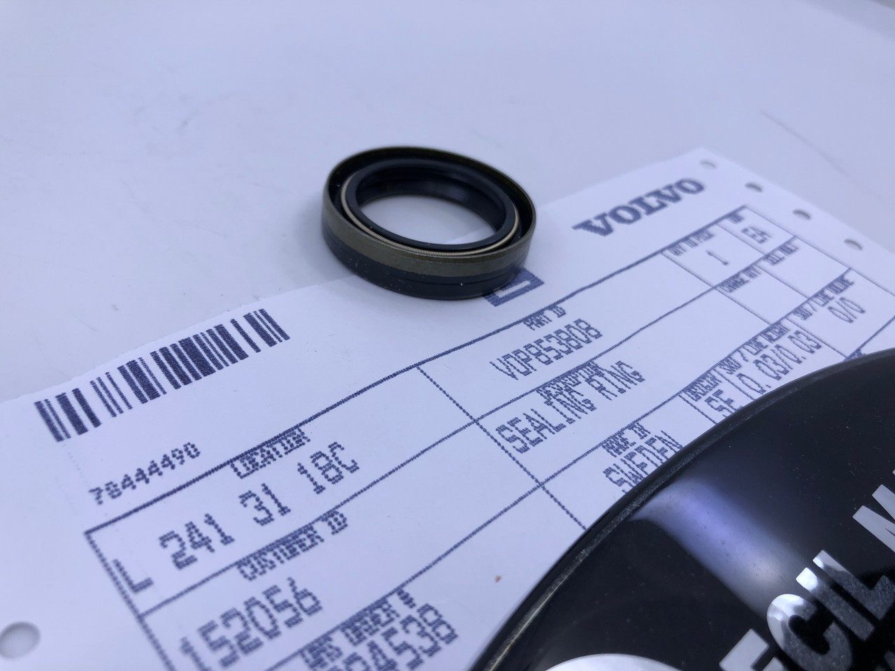 テノール $22.99* GENUINE VOLVO no tax* SEALING RING 853808 *In Stock