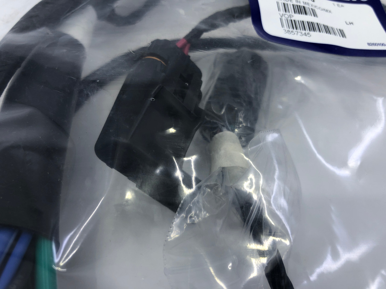 $199.99* GENUINE VOLVO no tax* TRIM WIRING HARNESS WITH