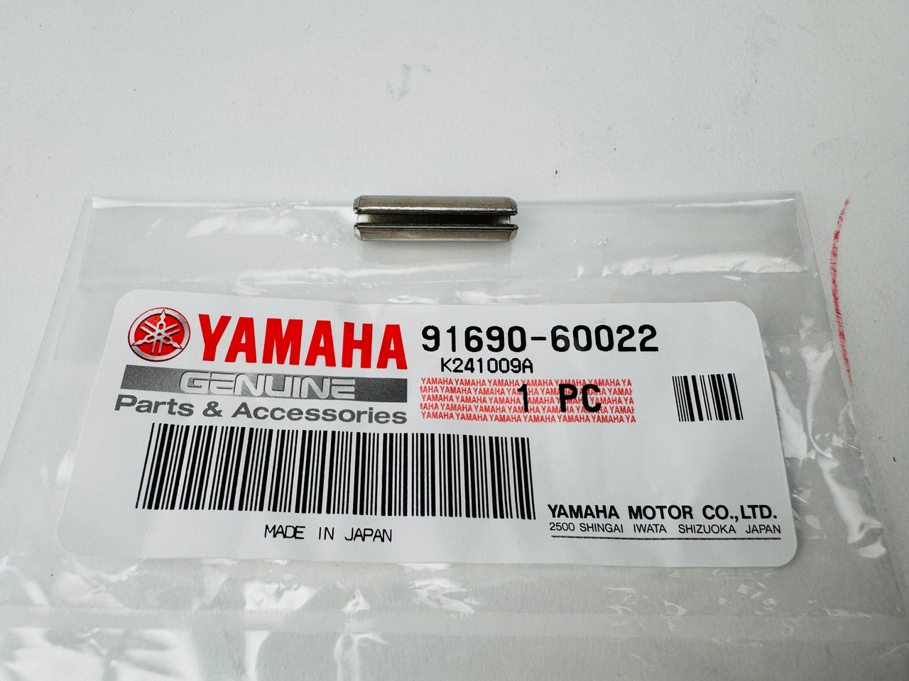 $4.99* GENUINE YAMAHA no tax* ROLL PIN 91690-60022-00 *In Stock And Ready To Ship!