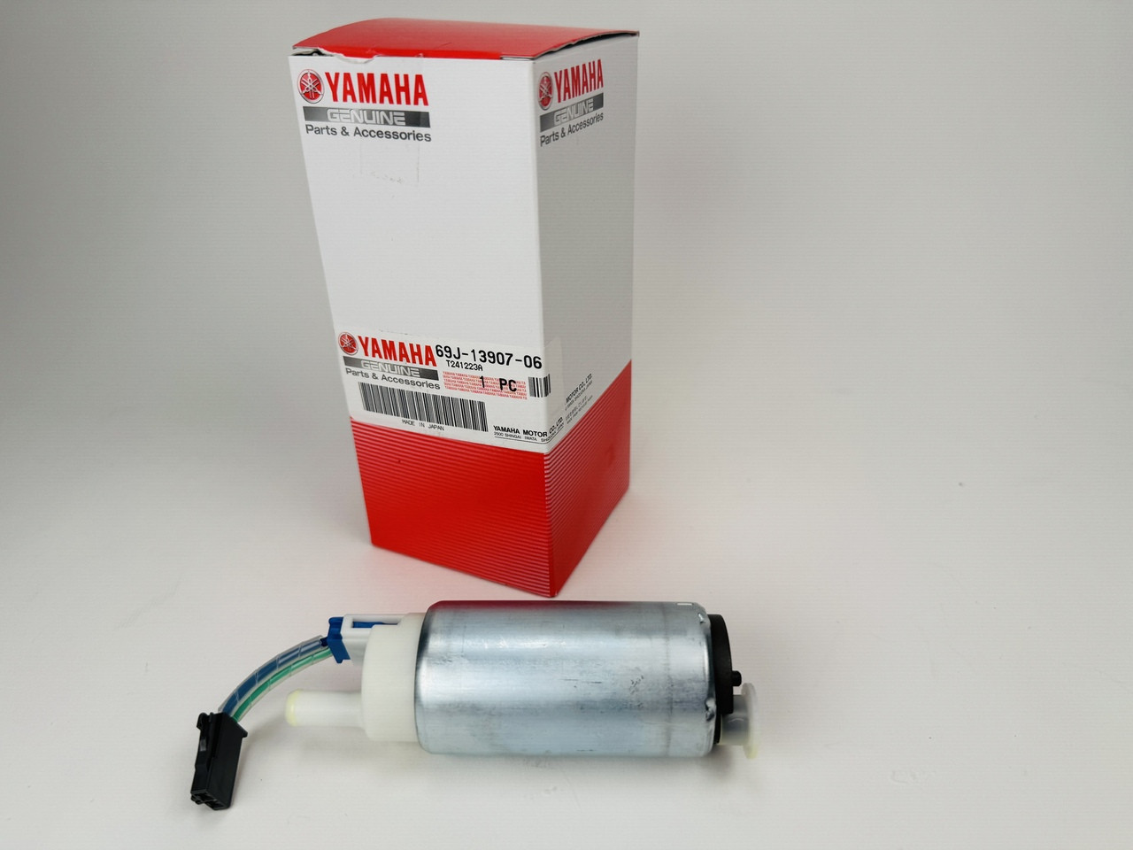 $379.99* GENUINE YAMAHA  no tax* FUEL PUMP COMP. 69J-13907-06-00 ( Yamaha's old part numbers were 69J-13907-00-00, 69J-13907-01-00,  69J-13907-02-00, 69J-13907-03-00, 69J-13907-04-00, 69J-13907-05-00 )  *In Stock & Ready To Ship!