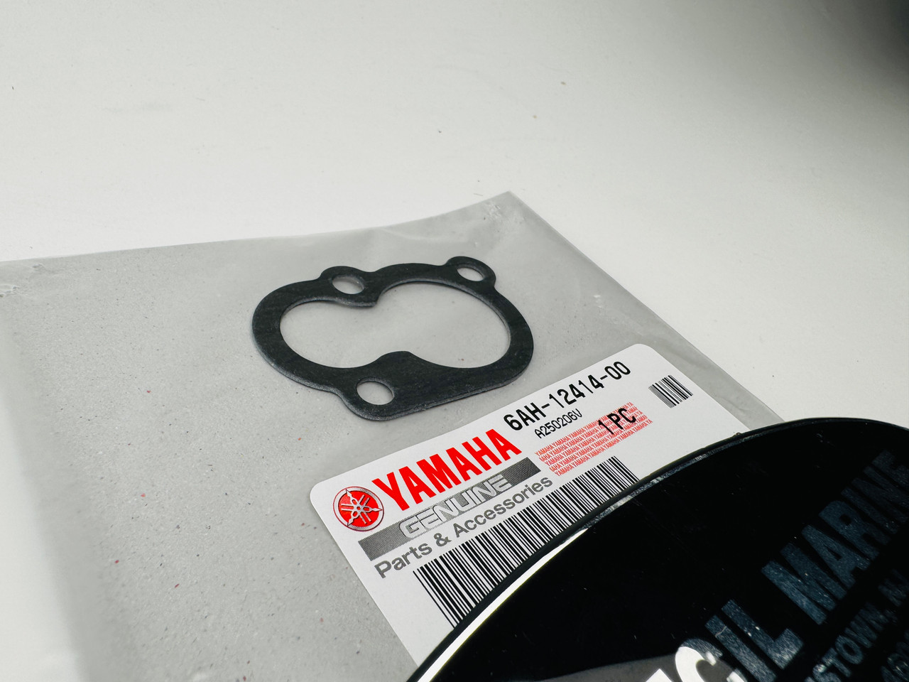 $4.99* GENUINE YAMAHA no tax* GASKET, COVER 6AH-12414-00-00 *In Stock & Ready To Ship