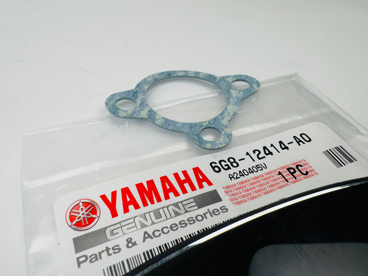 $6.99* GENUINE YAMAHA no tax* COVER GASKET 6G8-12414-A0-00 *In Stock & Ready To Ship