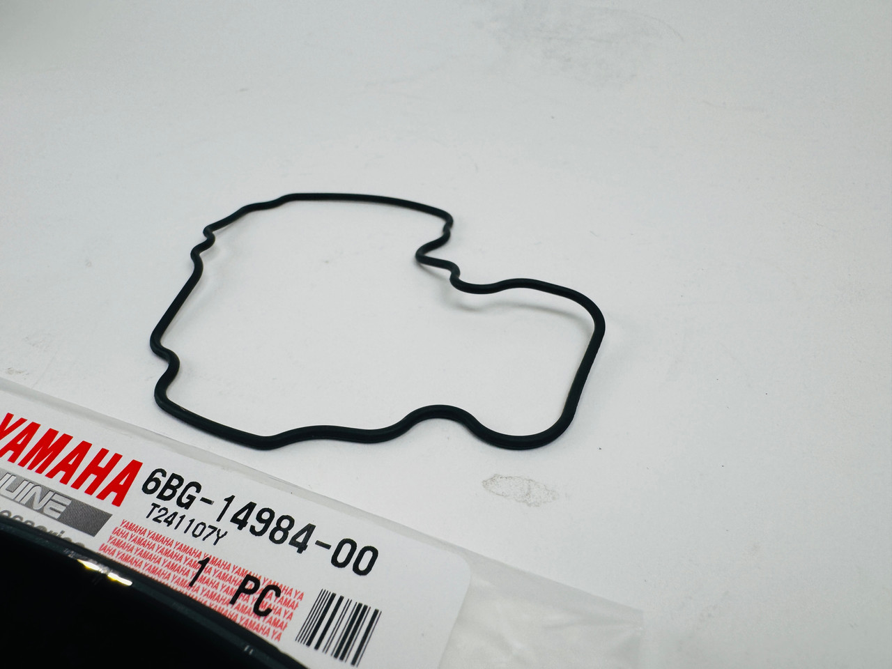 GENUINE YAMAHA GASKET, FLOAT CHAMBER 6BG-14984-00-00  *In Stock & Ready To Ship!