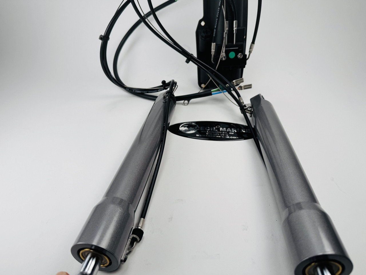$3399.99* GENUINE VOLVO no tax* TRIM PUMP & CYLINDER KIT 22187354  (Signature is required for delivery) 21945915 *In Stock & Ready To Ship!